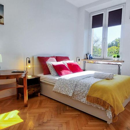 Old Town Parkview Apartment Красков Екстериор снимка